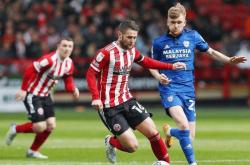 世界杯竞猜-莱切斯特主场迎战谢菲尔德联，残缺阵容 vs 全民反击，莱切斯特攻防崩溃，谢菲联强势反弹，关键战焦点对决。