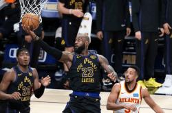 世界杯平台-NBA最新(xīn)排名出炉！湖人重回第5，火箭兩(liǎng)队排名互换，勇士甩开一队