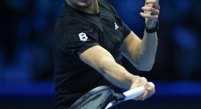 世界杯-（体育）网球——ATP年终总决赛：奥热-阿利亚西姆胜兹韦列夫