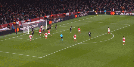 孔帕尼因为人手输球，阿尔特塔则因为人手变得眉清目秀