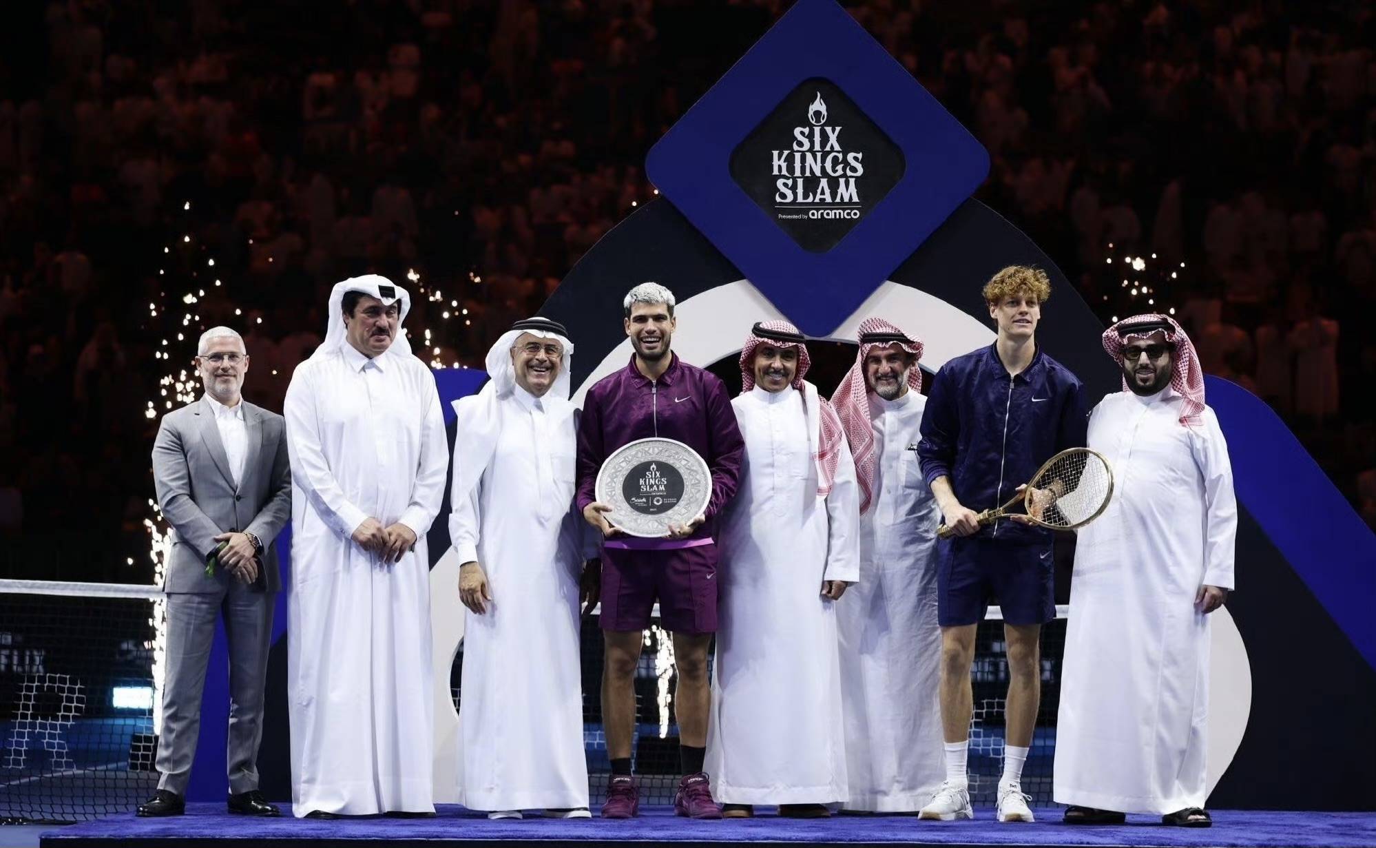 网球的十字路口：是赛程臃肿，还是表演赛的“黄金镣铐”？